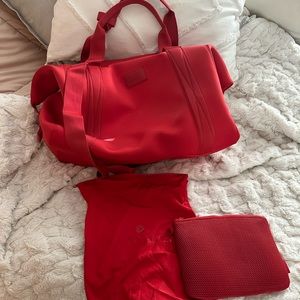 Dagne Dover xl cherry duffle set
